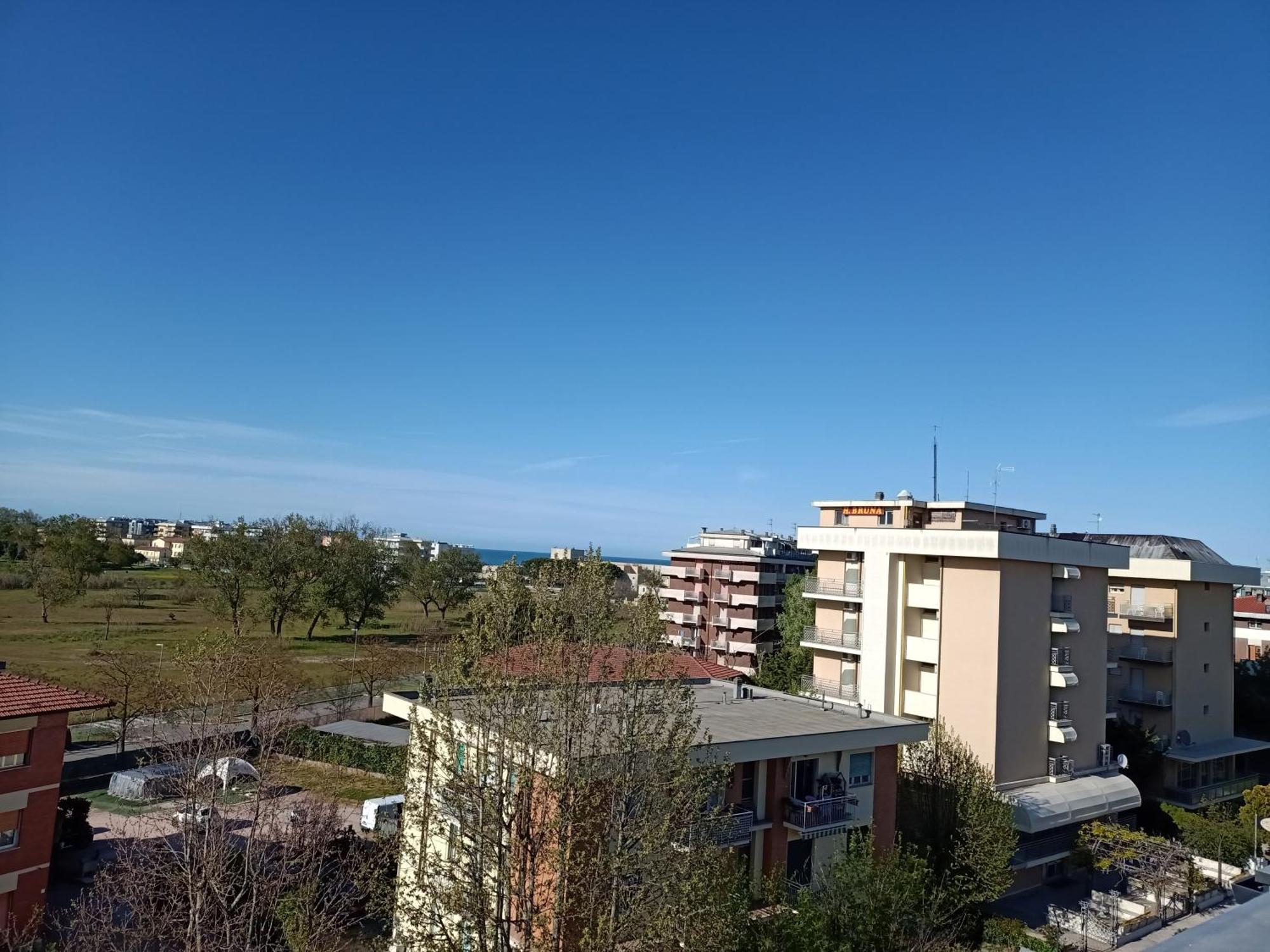 Hotel Sara*** Cesenatico Exterior photo